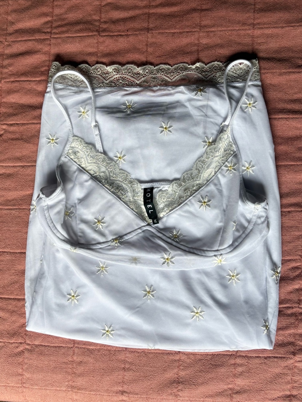 Motel Rocks White Daisy Lace Slip Mini Dress- White Graduation Dress- Size M - Picture 6 of 12